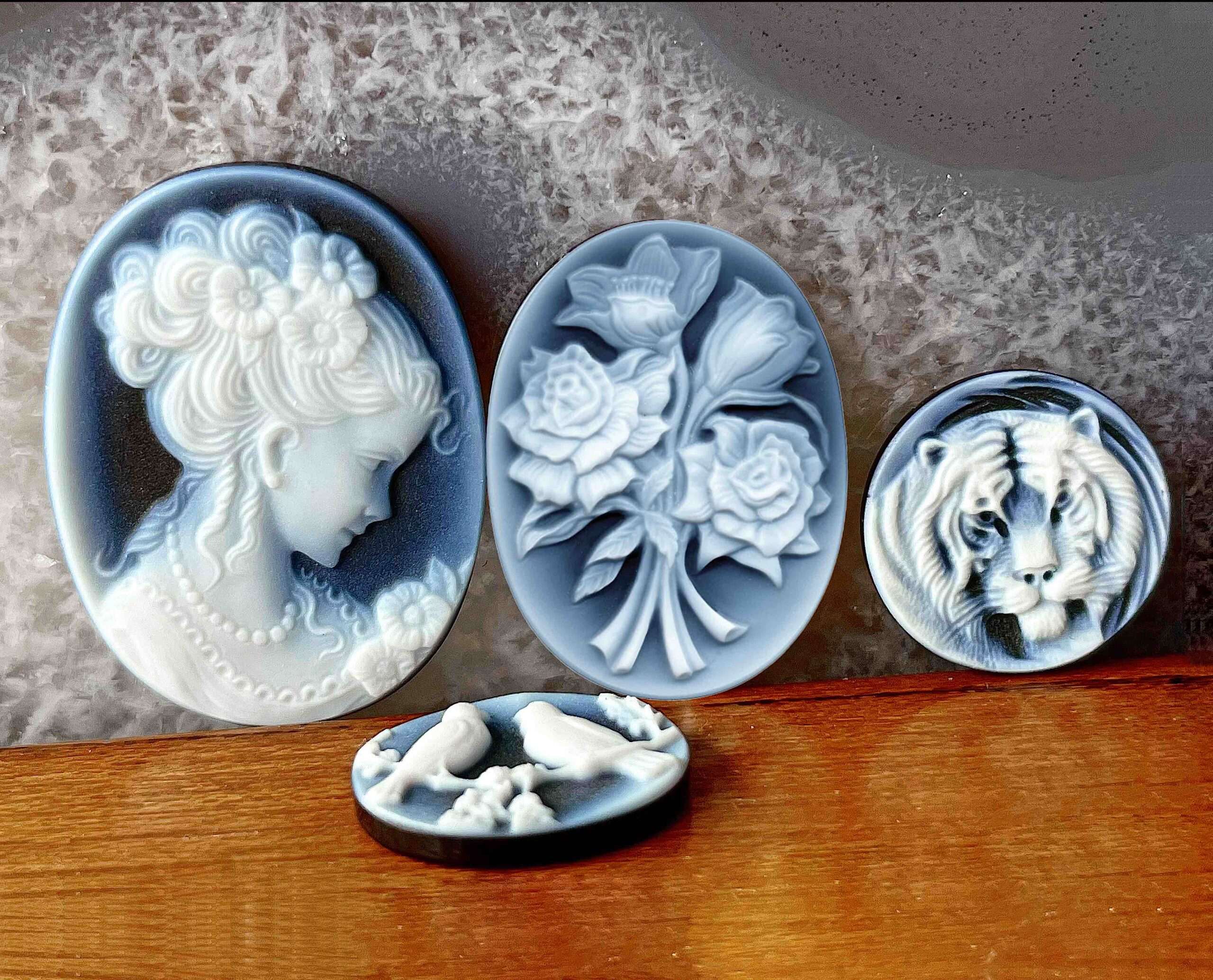 cameos collection